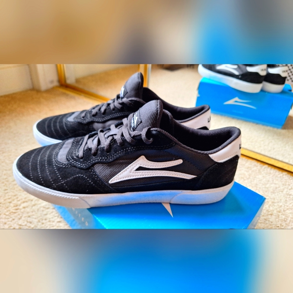 Lakai Cambridge Size 12 Black/White Suede